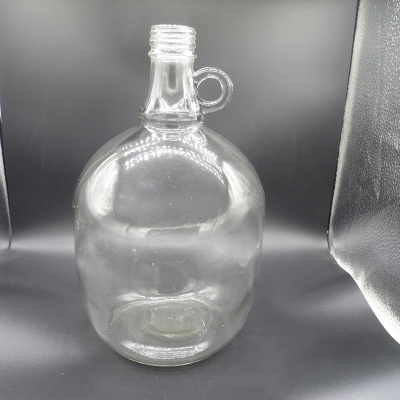 Clear glass growler 3L